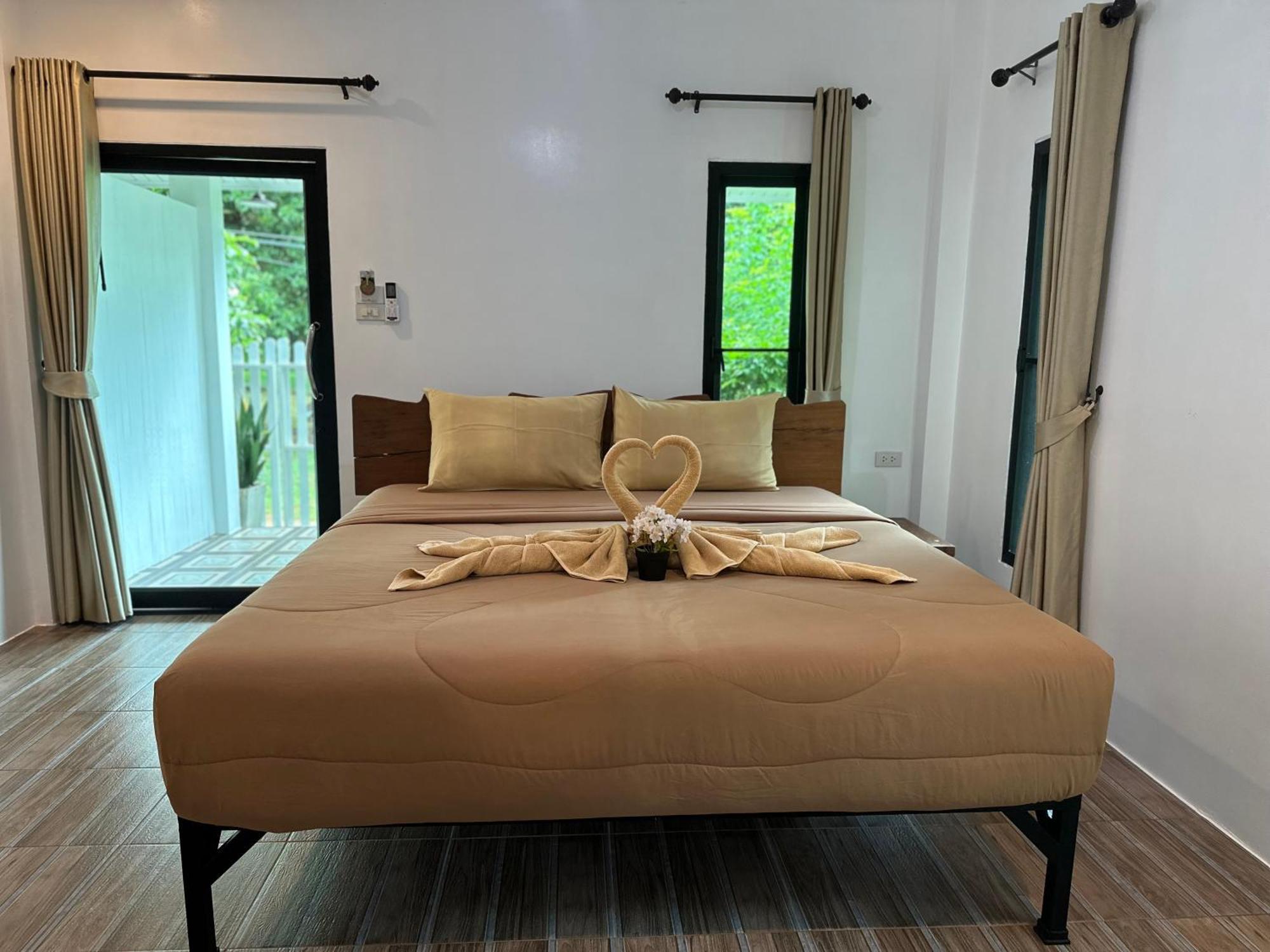 Hanoii House Koh Mak Exterior photo